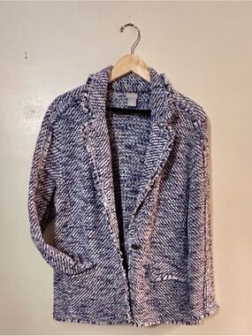 Chico's Blue & White Boucle Knit Blazer